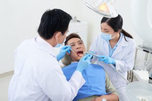Read more about the article Healthy Mouth Cleaning vs. Periodontal Cleaning: Understanding the Key Differences